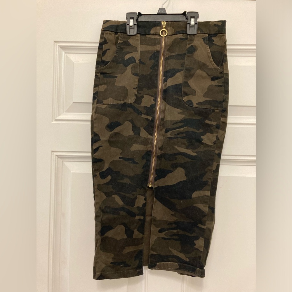 Soho New York & Company JEANS (skirt)